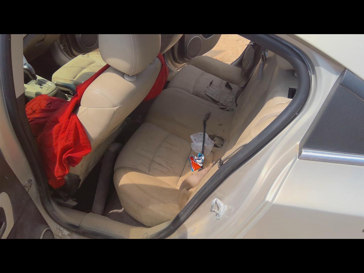 https://f005.backblazeb2.com/file/img-partshotlines-com/Inventory/EX619/Vehicle/24800_05.jpg