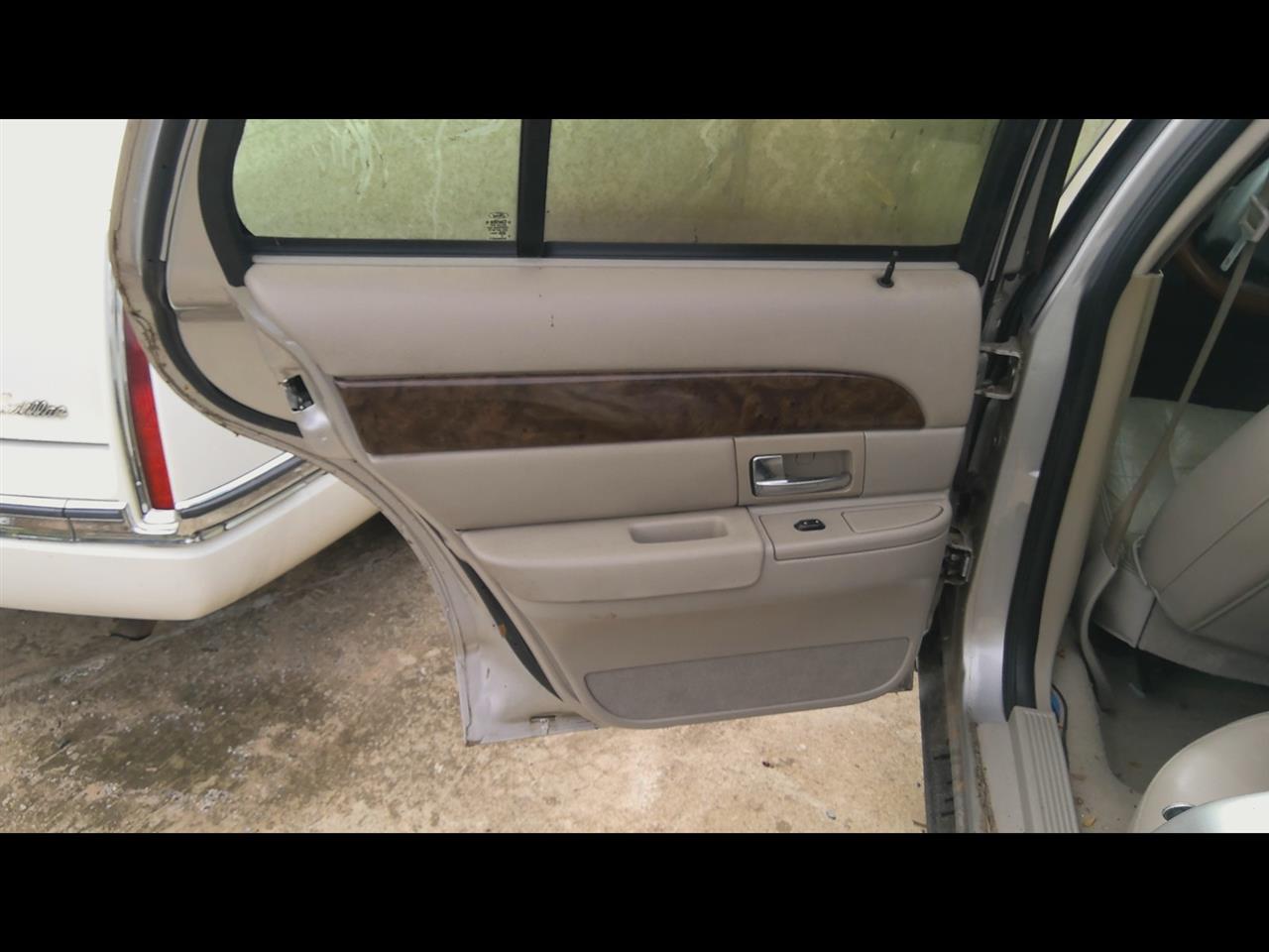 https://f005.backblazeb2.com/file/img-partshotlines-com/Inventory/EX619/Vehicle/24901_07.jpg