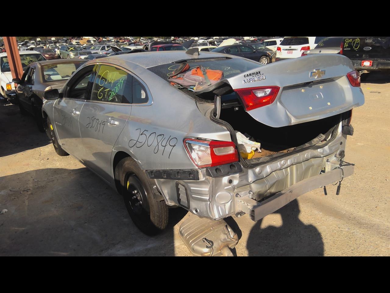 https://f005.backblazeb2.com/file/img-partshotlines-com/Inventory/EX619/Vehicle/25213_10.jpg