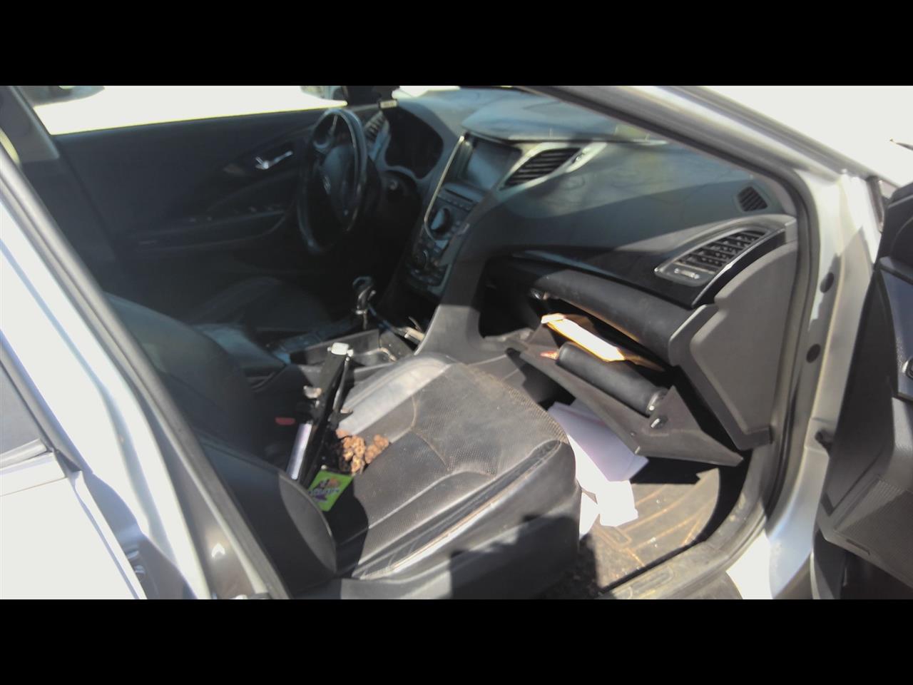 https://f005.backblazeb2.com/file/img-partshotlines-com/Inventory/EX619/Vehicle/25282_12.jpg