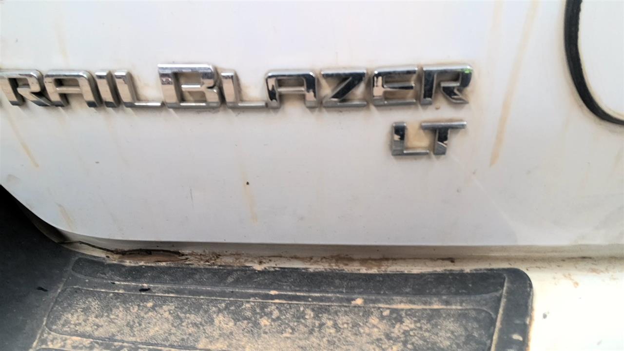 https://f005.backblazeb2.com/file/img-partshotlines-com/Inventory/EX619/Vehicle/25437_05.jpg