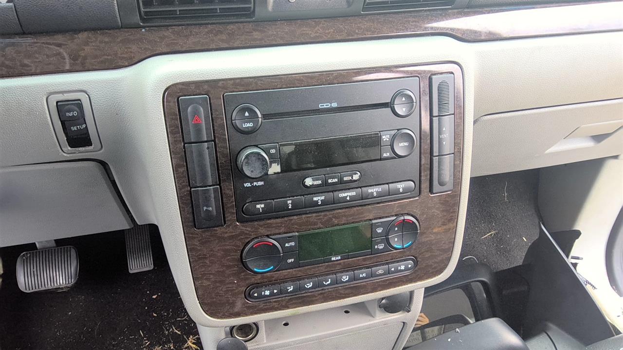 https://f005.backblazeb2.com/file/img-partshotlines-com/Inventory/EX619/Vehicle/25602_01.jpg