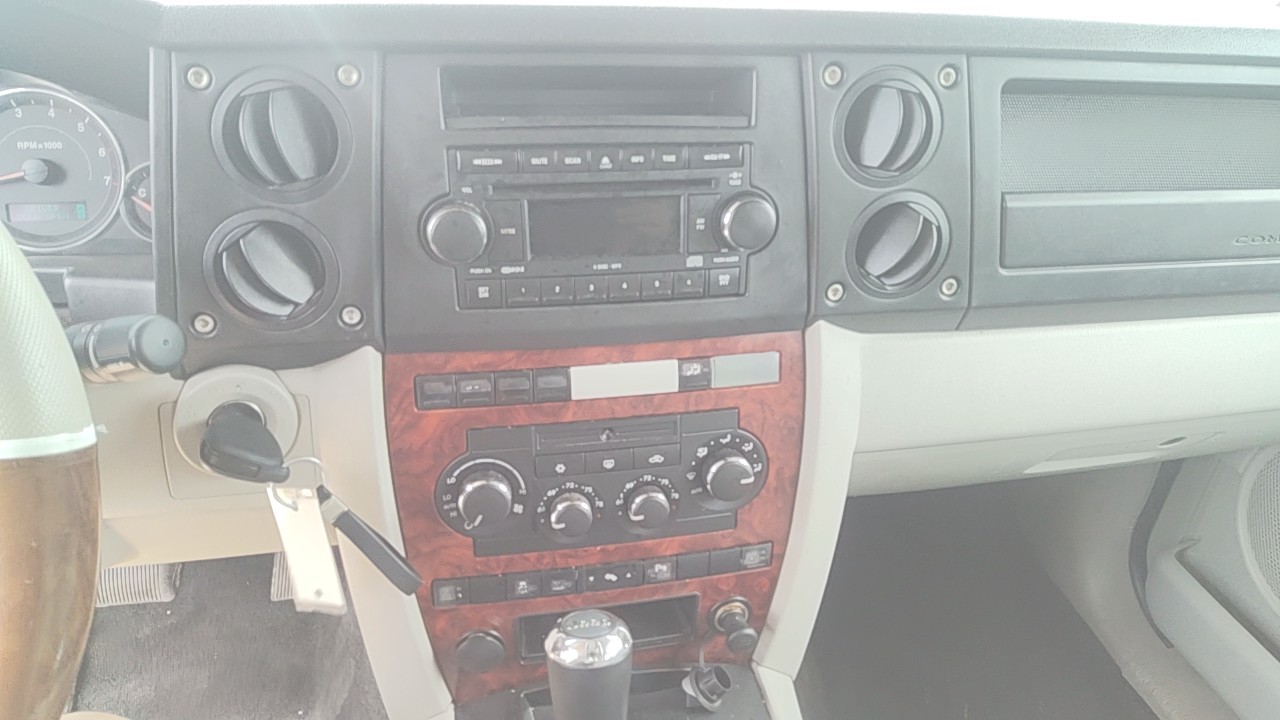 https://f005.backblazeb2.com/file/img-partshotlines-com/Inventory/EX619/Vehicle/25910_10.jpg