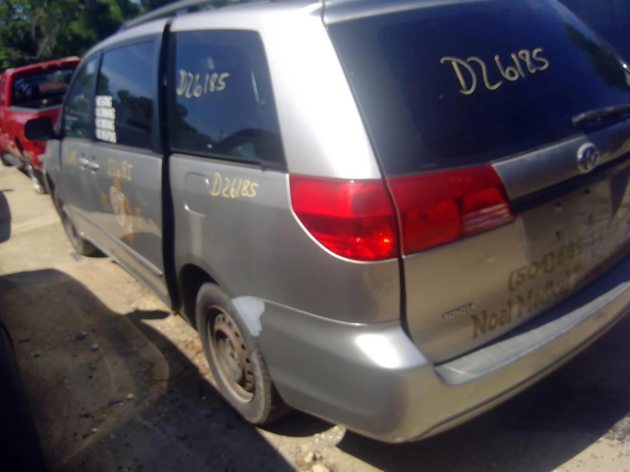 https://f005.backblazeb2.com/file/img-partshotlines-com/Inventory/EX641/Vehicle/23918_09.jpg