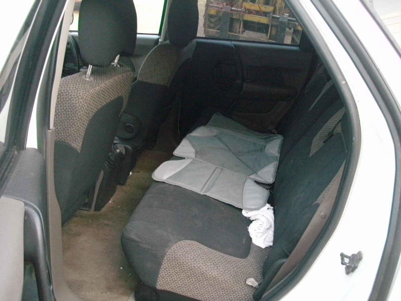 https://f005.backblazeb2.com/file/img-partshotlines-com/Inventory/EX739/Vehicle/3129_12.jpg
