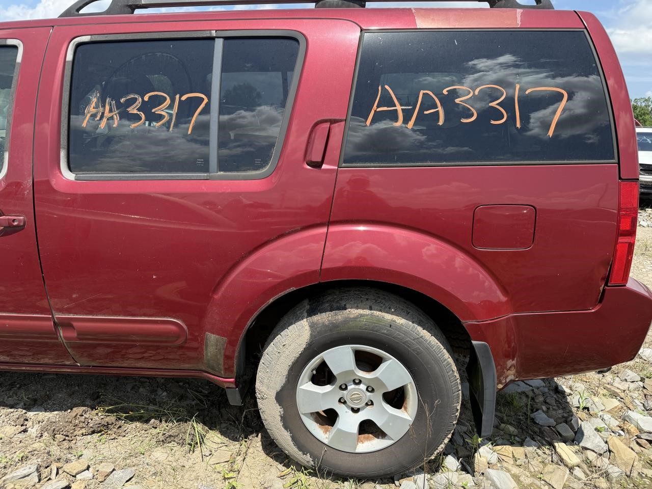 https://f005.backblazeb2.com/file/img-partshotlines-com/Inventory/EX767/Vehicle/9208_06.jpg