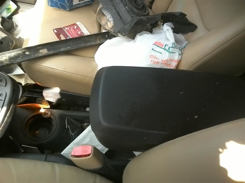 https://f005.backblazeb2.com/file/img-partshotlines-com/Inventory/EX831/Vehicle/12655_08.jpg