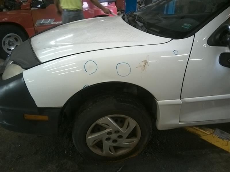 https://f005.backblazeb2.com/file/img-partshotlines-com/Inventory/EX831/Vehicle/13475_08.jpg