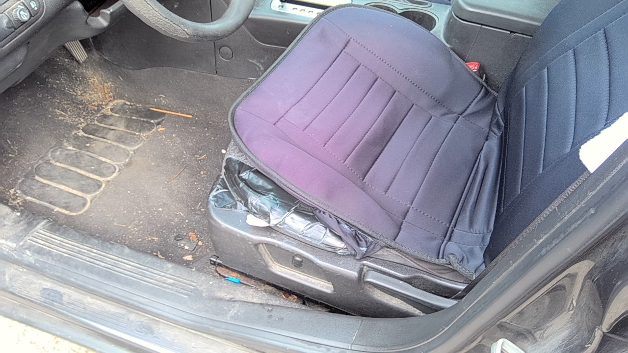 https://f005.backblazeb2.com/file/img-partshotlines-com/Inventory/EX831/Vehicle/14936_12.jpg