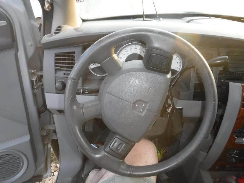 https://f005.backblazeb2.com/file/img-partshotlines-com/Inventory/EX863/Vehicle/15692_12.jpg