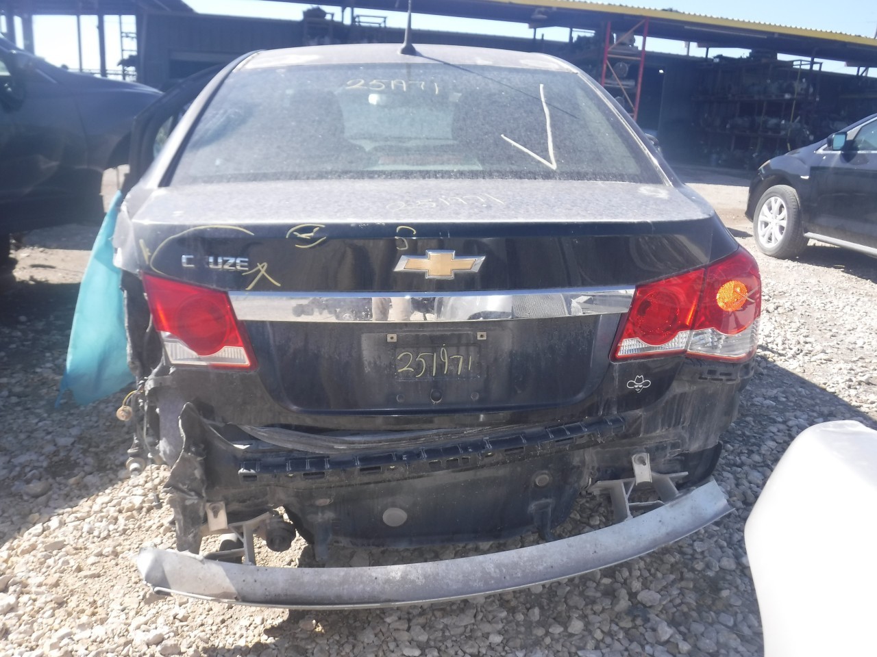https://f005.backblazeb2.com/file/img-partshotlines-com/Inventory/EX863/Vehicle/19123_05.jpg