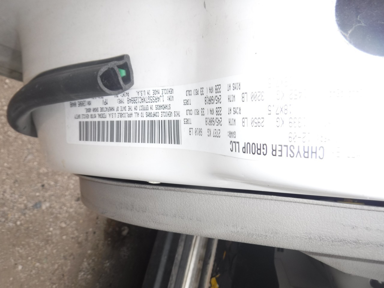 https://f005.backblazeb2.com/file/img-partshotlines-com/Inventory/EX863/Vehicle/20011_12.jpg