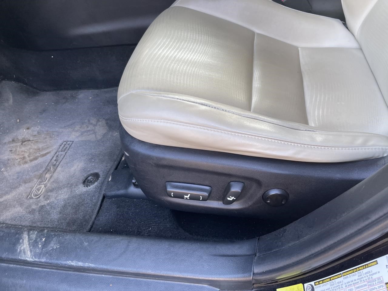 https://f005.backblazeb2.com/file/img-partshotlines-com/Inventory/EX864/Vehicle/9143_04.jpg