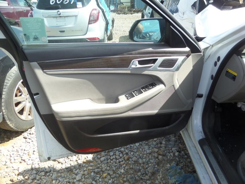https://f005.backblazeb2.com/file/img-partshotlines-com/Inventory/EX865/Vehicle/12830_09.jpg
