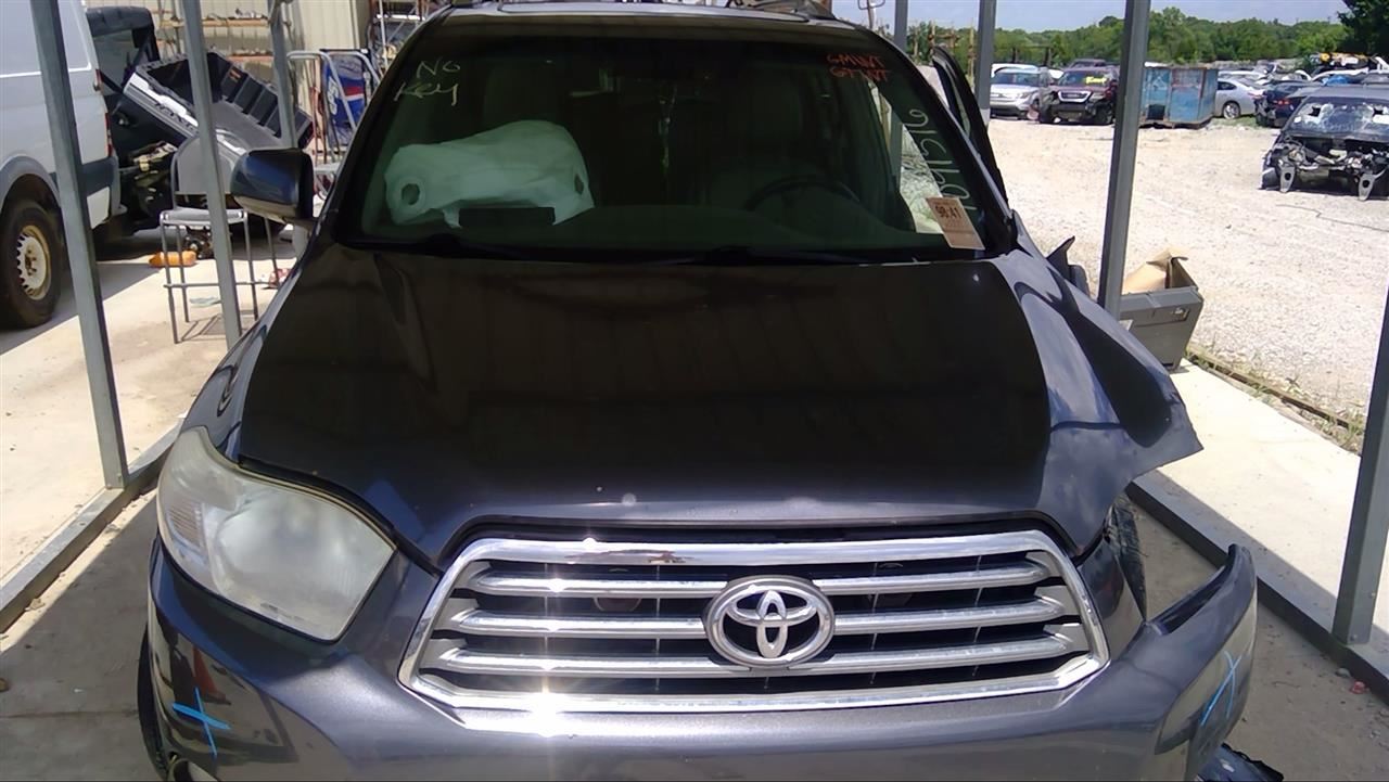 https://f005.backblazeb2.com/file/img-partshotlines-com/Inventory/EX878/Vehicle/8028421_01.jpg