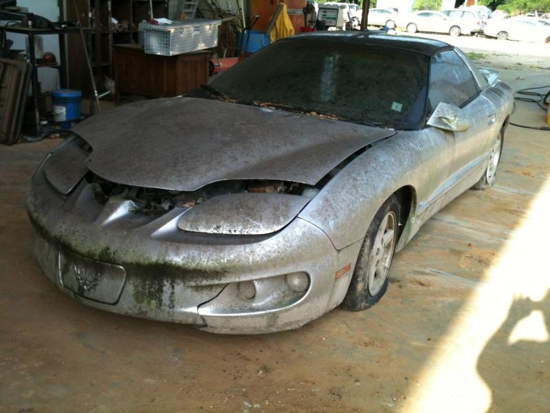 https://f005.backblazeb2.com/file/img-partshotlines-com/Inventory/EX890/Vehicle/8221_02.jpg