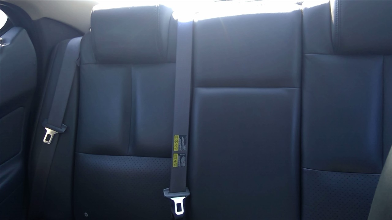 https://f005.backblazeb2.com/file/img-partshotlines-com/Inventory/EX921/Inventory/529617_01.jpg