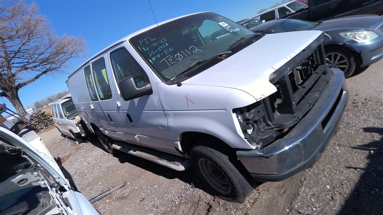 https://f005.backblazeb2.com/file/img-partshotlines-com/Inventory/EX921/Vehicle/7375_07.jpg