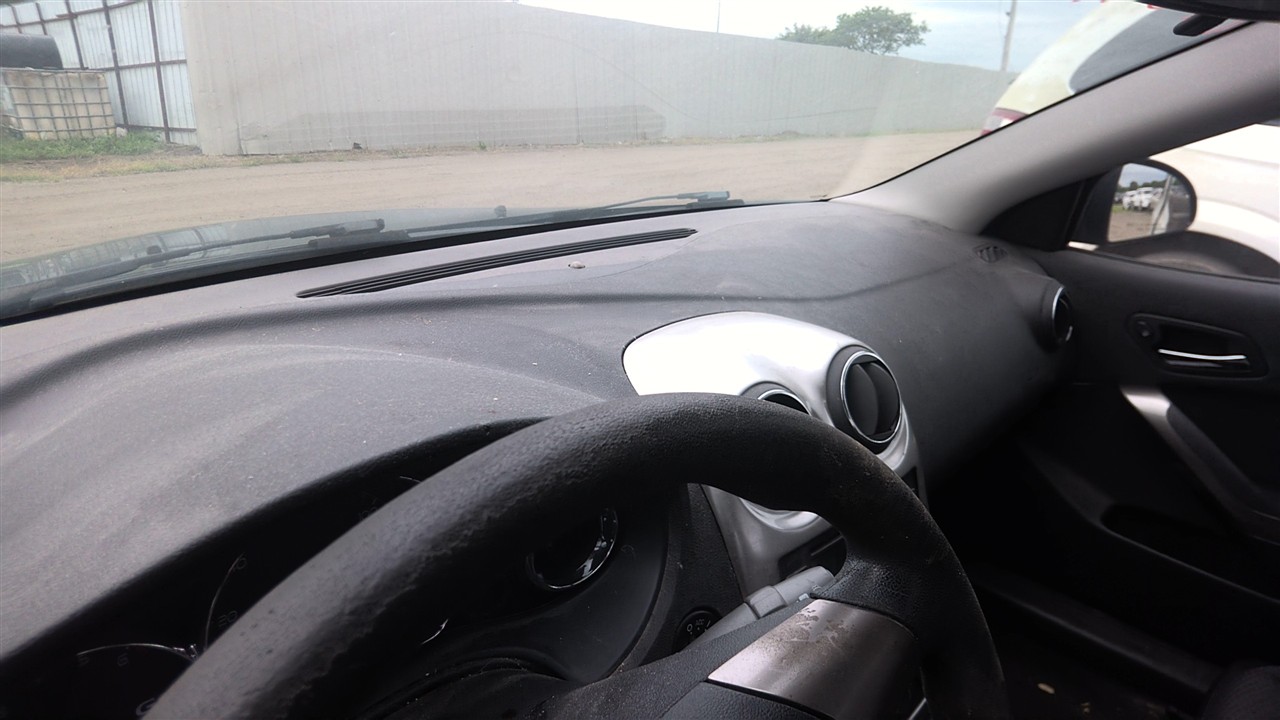 https://f005.backblazeb2.com/file/img-partshotlines-com/Inventory/EX921/Vehicle/8475_09.jpg