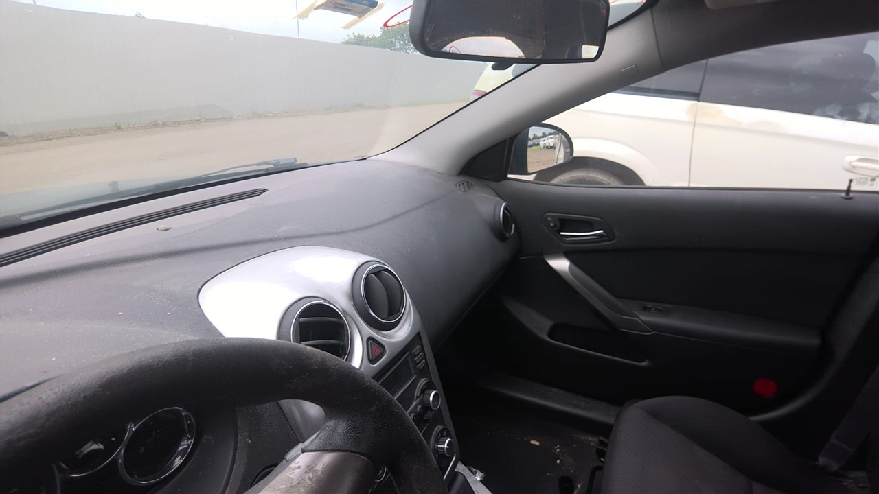 https://f005.backblazeb2.com/file/img-partshotlines-com/Inventory/EX921/Vehicle/8475_10.jpg