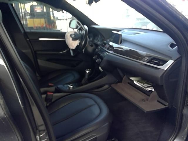 Vehicle/107188_07.jpg