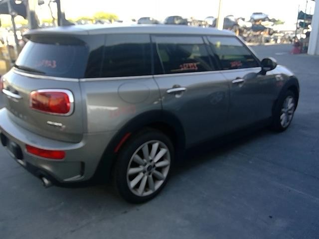 Vehicle/107326_11.jpg