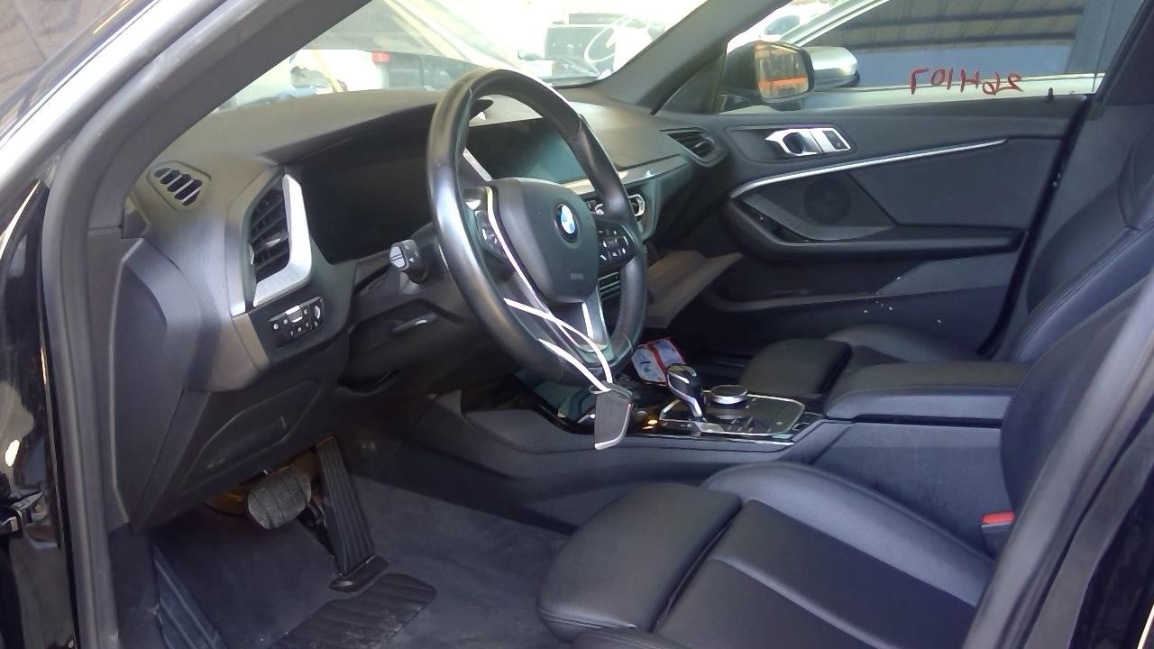 Vehicle/108024_05.jpg