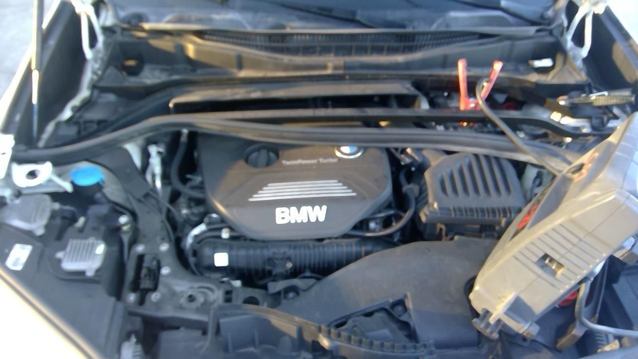 Vehicle/108274_02.jpg