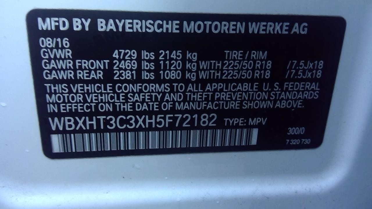 Vehicle/108274_03.jpg