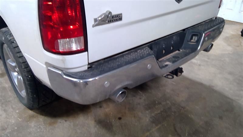 https://f005.backblazeb2.com/file/img-partshotlines-com/Inventory/MA178/Vehicle/7013_05.jpg