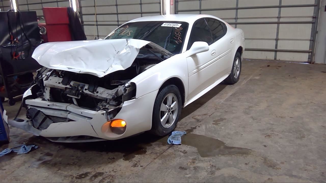 https://f005.backblazeb2.com/file/img-partshotlines-com/Inventory/MA178/Vehicle/9266_01.jpg