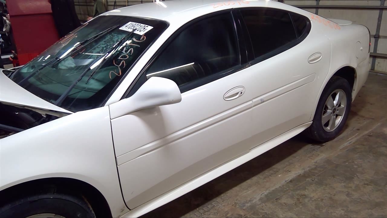 https://f005.backblazeb2.com/file/img-partshotlines-com/Inventory/MA178/Vehicle/9266_03.jpg