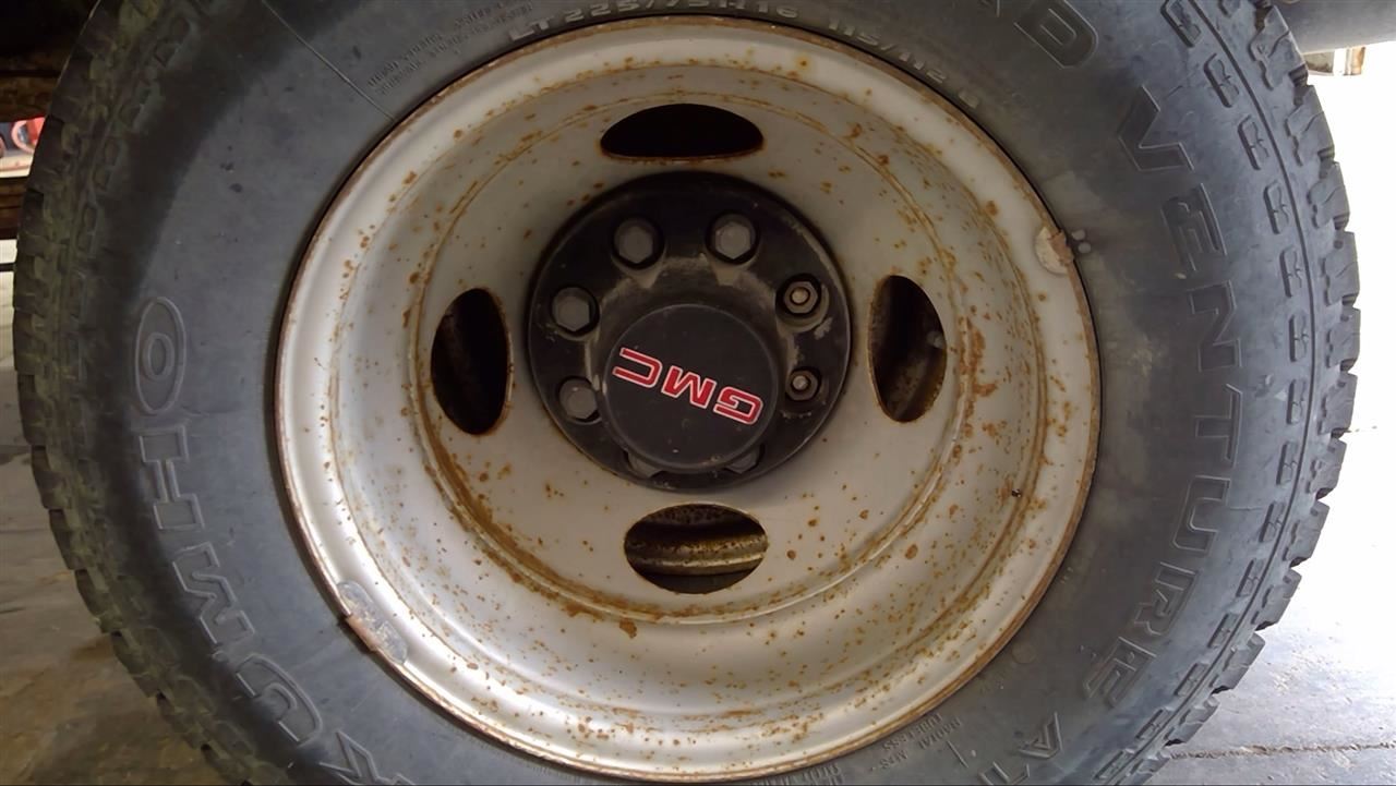 https://f005.backblazeb2.com/file/img-partshotlines-com/Inventory/MA178/Vehicle/9760_12.jpg