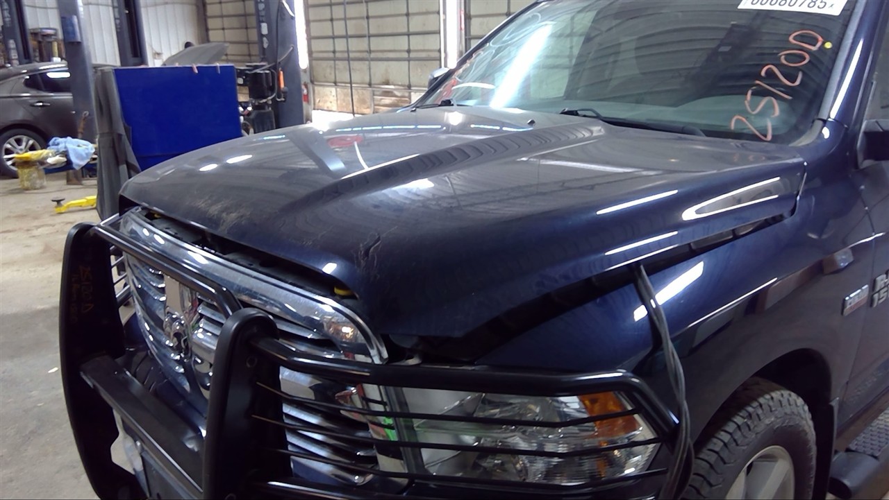 https://f005.backblazeb2.com/file/img-partshotlines-com/Inventory/MA178/Vehicle/9928_03.jpg