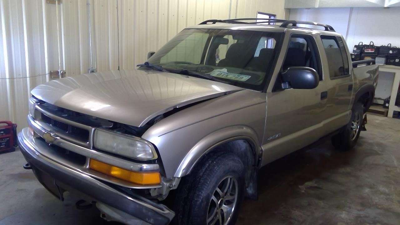 https://f005.backblazeb2.com/file/img-partshotlines-com/Inventory/MA185/Vehicle/106767_08.jpg
