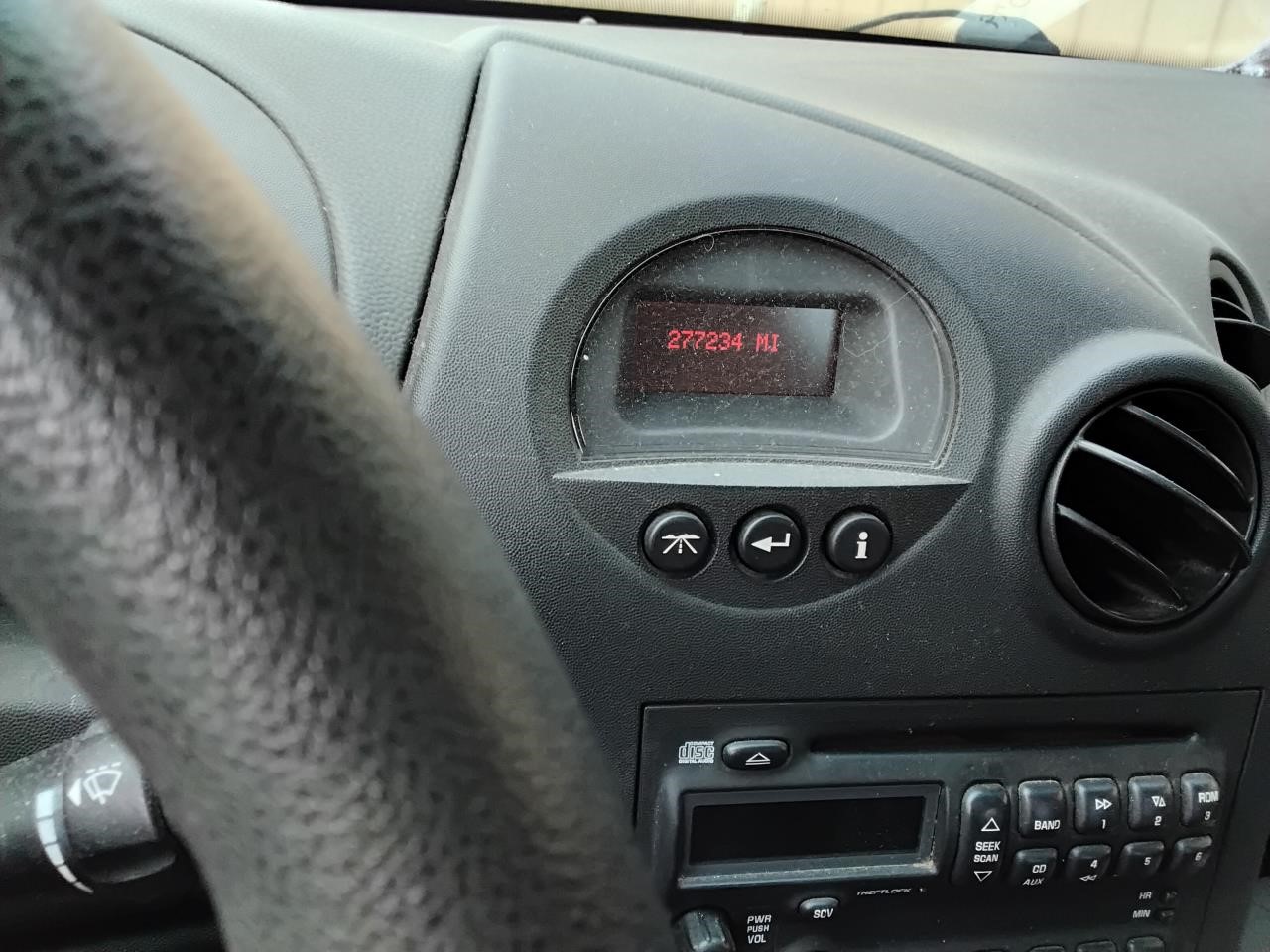 https://f005.backblazeb2.com/file/img-partshotlines-com/Inventory/MA194/Vehicle/19233_12.jpg