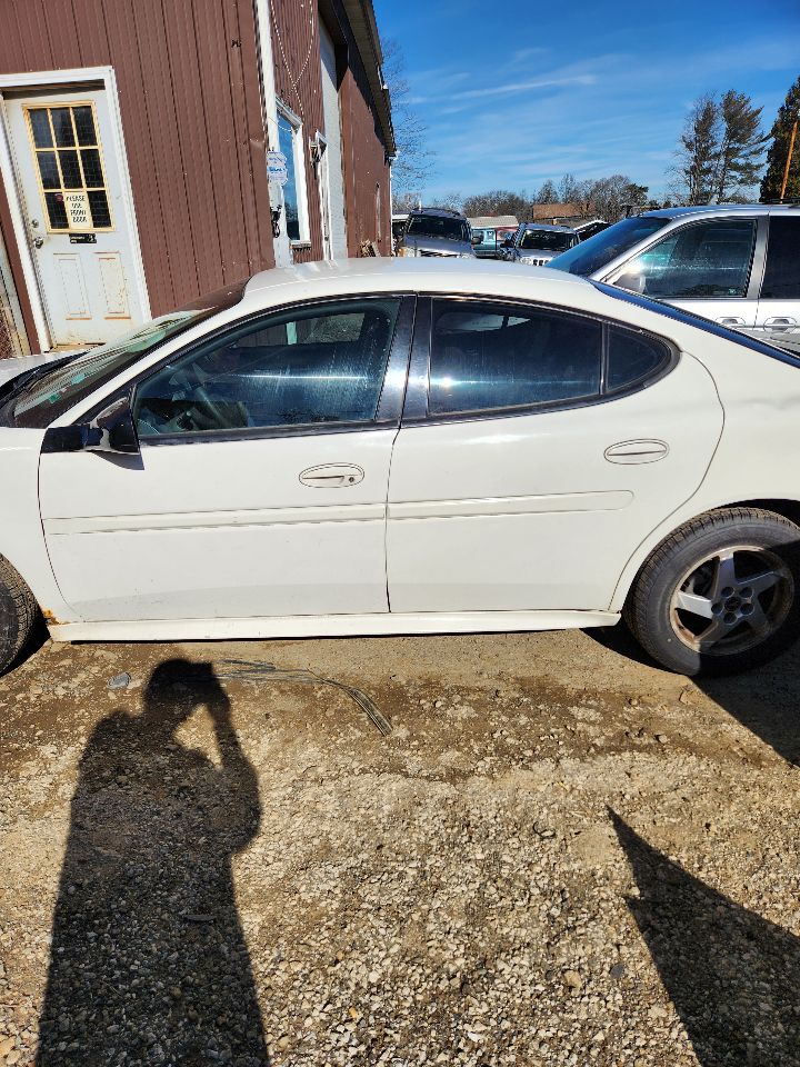 https://f005.backblazeb2.com/file/img-partshotlines-com/Inventory/MA385/Vehicle/10081_04.jpg