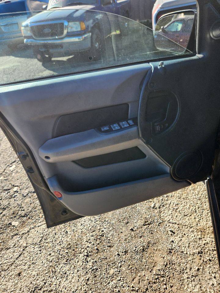 https://f005.backblazeb2.com/file/img-partshotlines-com/Inventory/MA385/Vehicle/10326_03.jpg