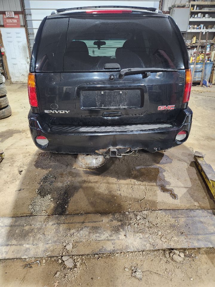 https://f005.backblazeb2.com/file/img-partshotlines-com/Inventory/MA385/Vehicle/10348_01.jpg