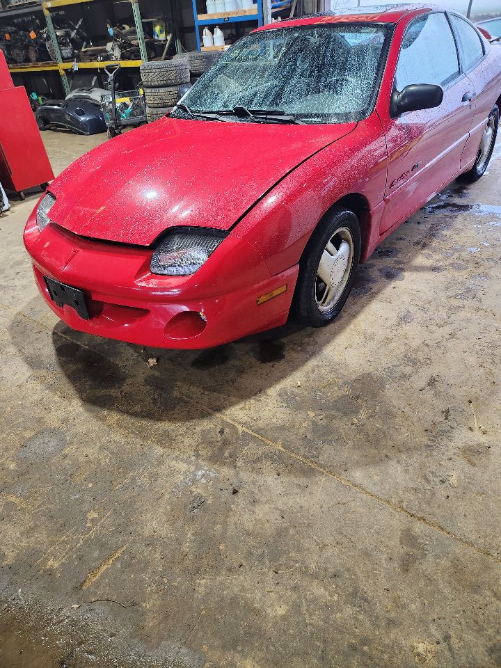 https://f005.backblazeb2.com/file/img-partshotlines-com/Inventory/MA385/Vehicle/10370_01.jpg