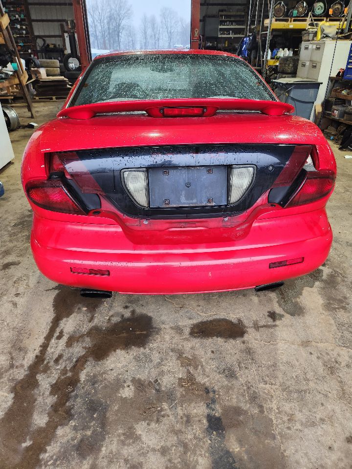 https://f005.backblazeb2.com/file/img-partshotlines-com/Inventory/MA385/Vehicle/10370_05.jpg