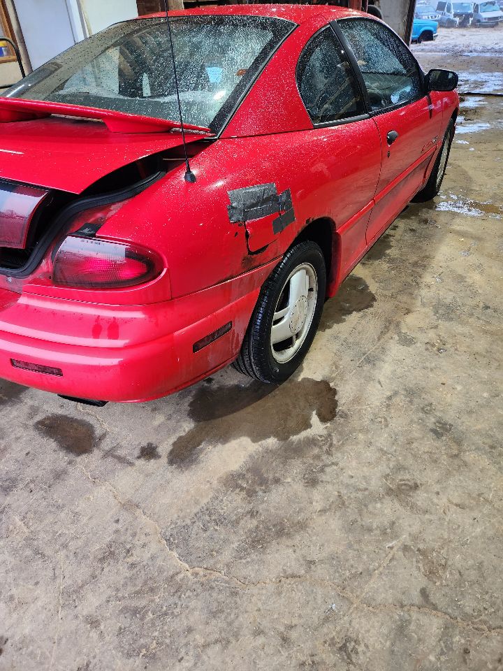 https://f005.backblazeb2.com/file/img-partshotlines-com/Inventory/MA385/Vehicle/10370_06.jpg
