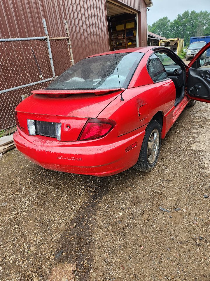 https://f005.backblazeb2.com/file/img-partshotlines-com/Inventory/MA385/Vehicle/10486_01.jpg