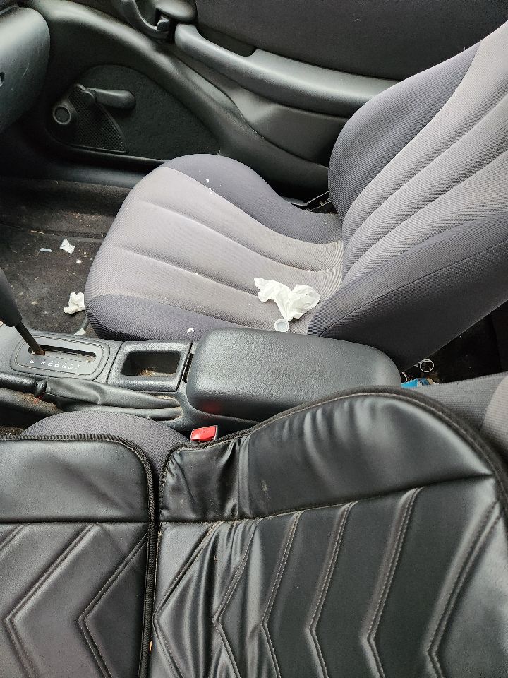 https://f005.backblazeb2.com/file/img-partshotlines-com/Inventory/MA385/Vehicle/10486_11.jpg