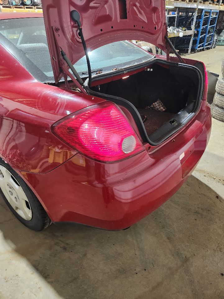 https://f005.backblazeb2.com/file/img-partshotlines-com/Inventory/MA385/Vehicle/10636_07.jpg
