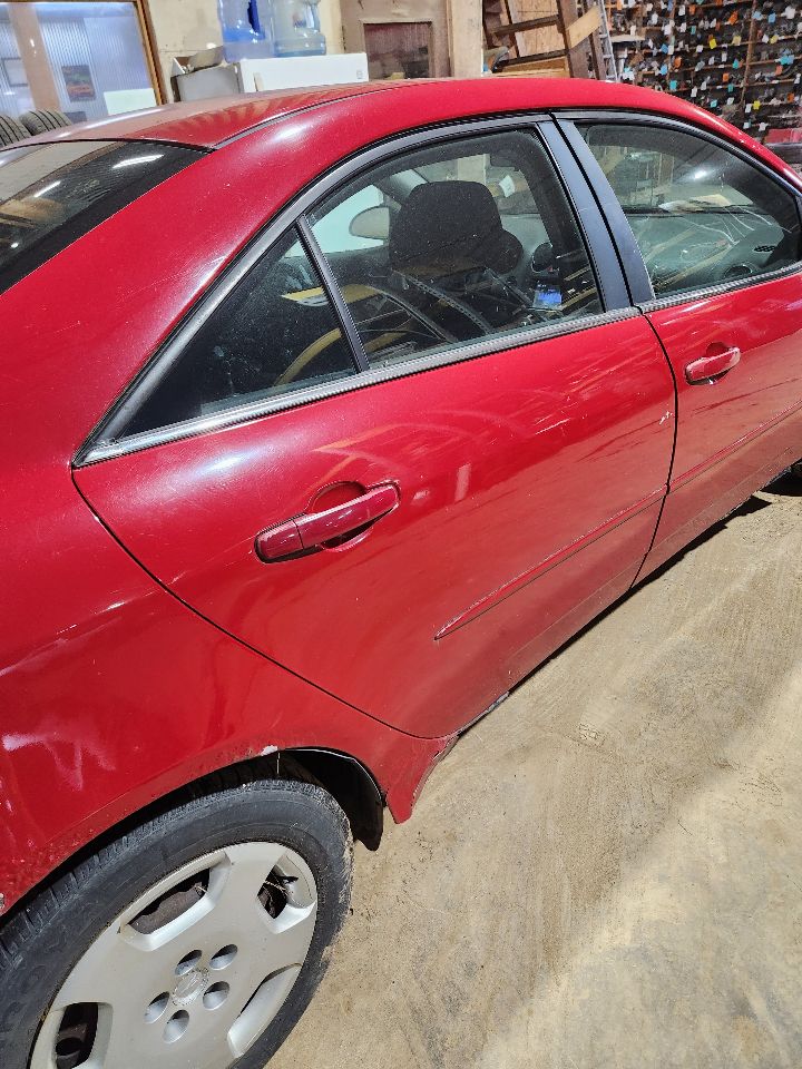 https://f005.backblazeb2.com/file/img-partshotlines-com/Inventory/MA385/Vehicle/10636_09.jpg
