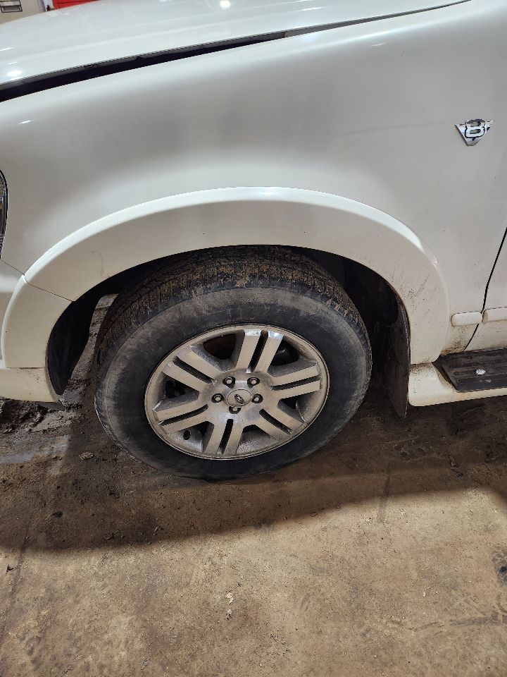 https://f005.backblazeb2.com/file/img-partshotlines-com/Inventory/MA385/Vehicle/10723_04.jpg