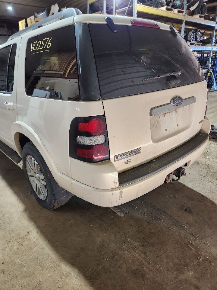 https://f005.backblazeb2.com/file/img-partshotlines-com/Inventory/MA385/Vehicle/10723_07.jpg