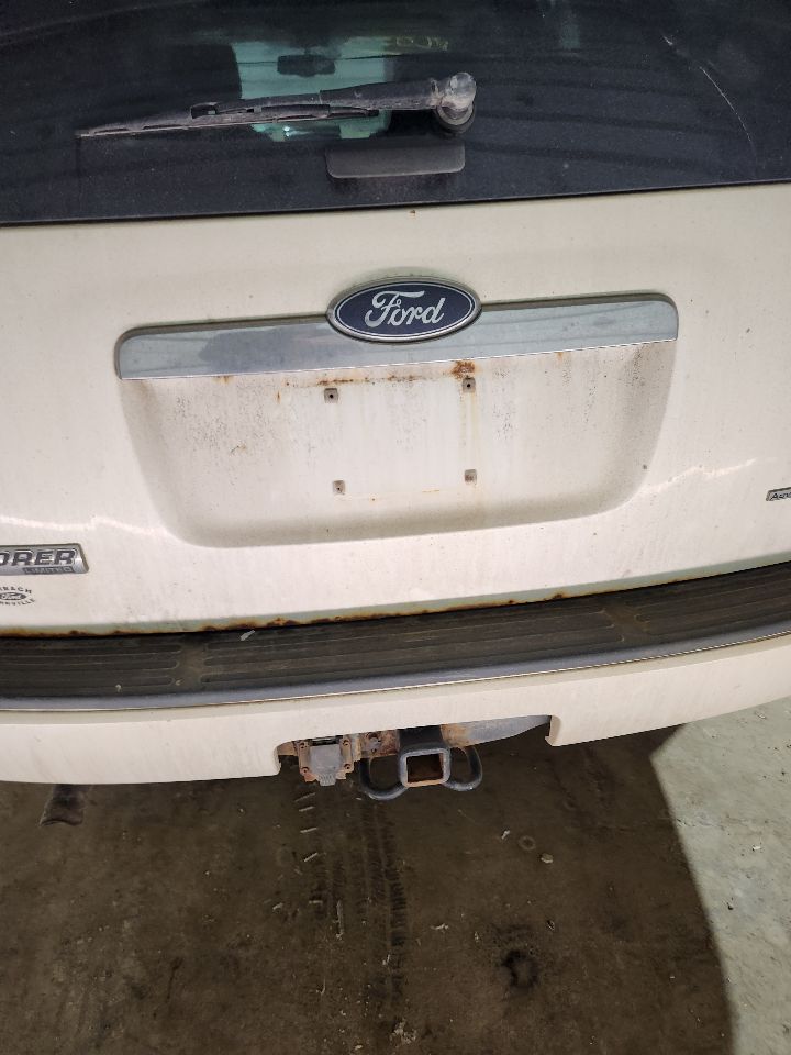 https://f005.backblazeb2.com/file/img-partshotlines-com/Inventory/MA385/Vehicle/10723_08.jpg