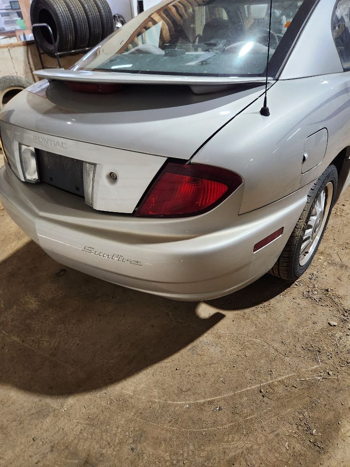 https://f005.backblazeb2.com/file/img-partshotlines-com/Inventory/MA385/Vehicle/10727_05.jpg